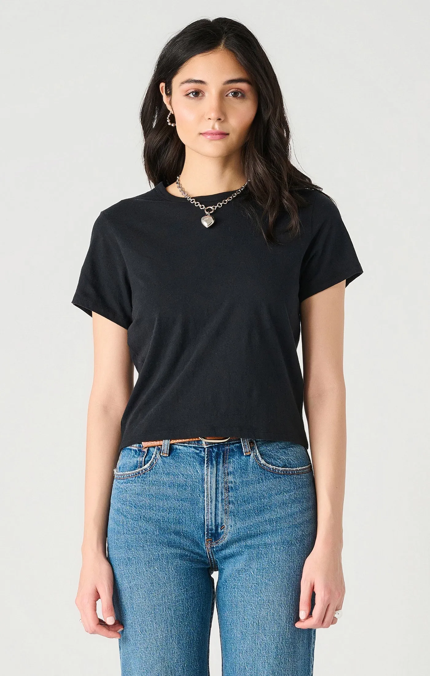 Dex SS Essential Tee In Black