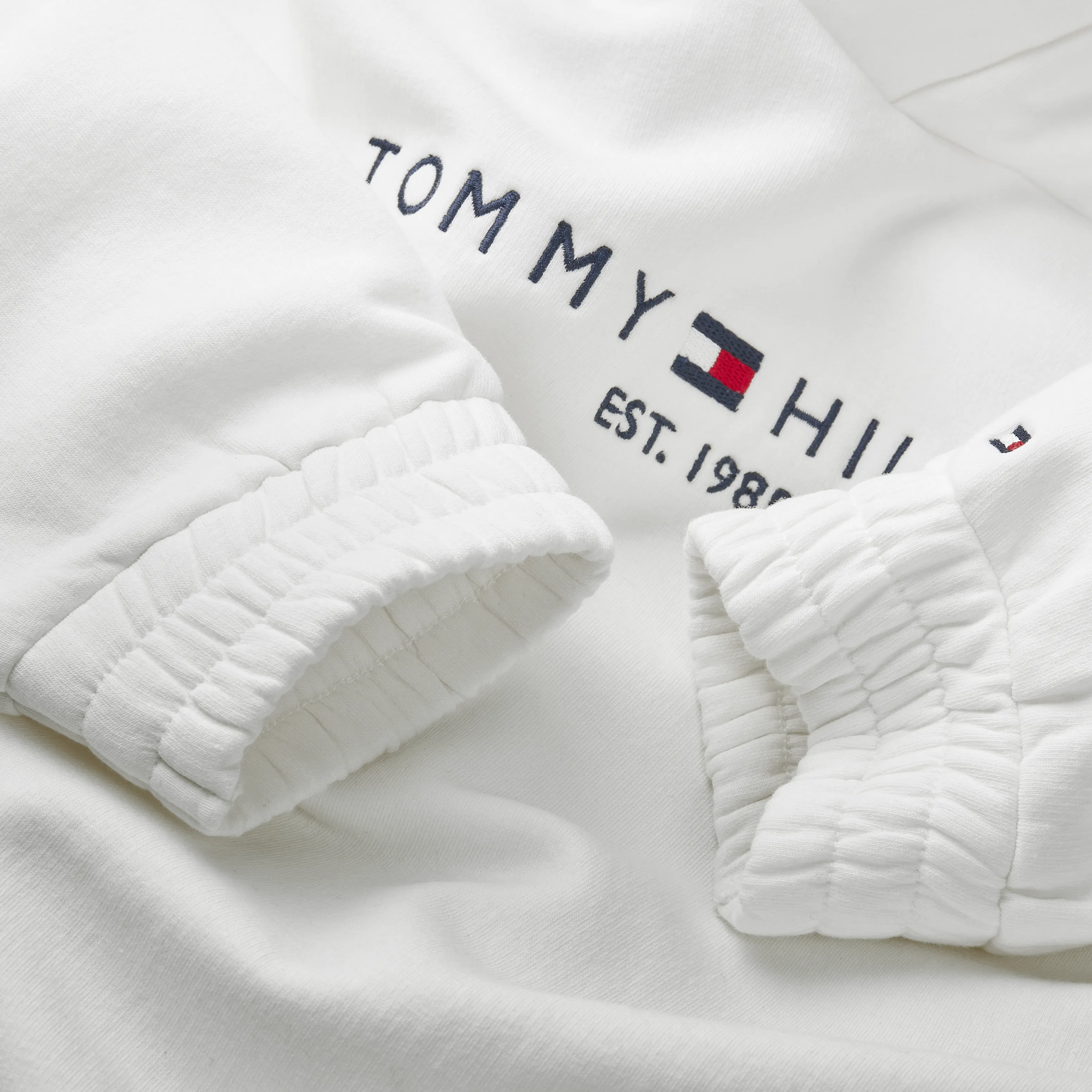 Girls 8-16 Essential Hooded Sweatshirt | Sweatshirts & Hoodies | Tommy Hilfiger