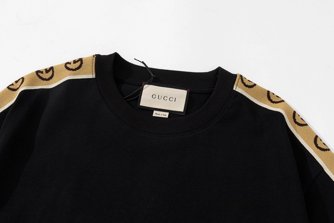 Gucci shoulder webbing logo short-sleeved T-shirt Black 1.3