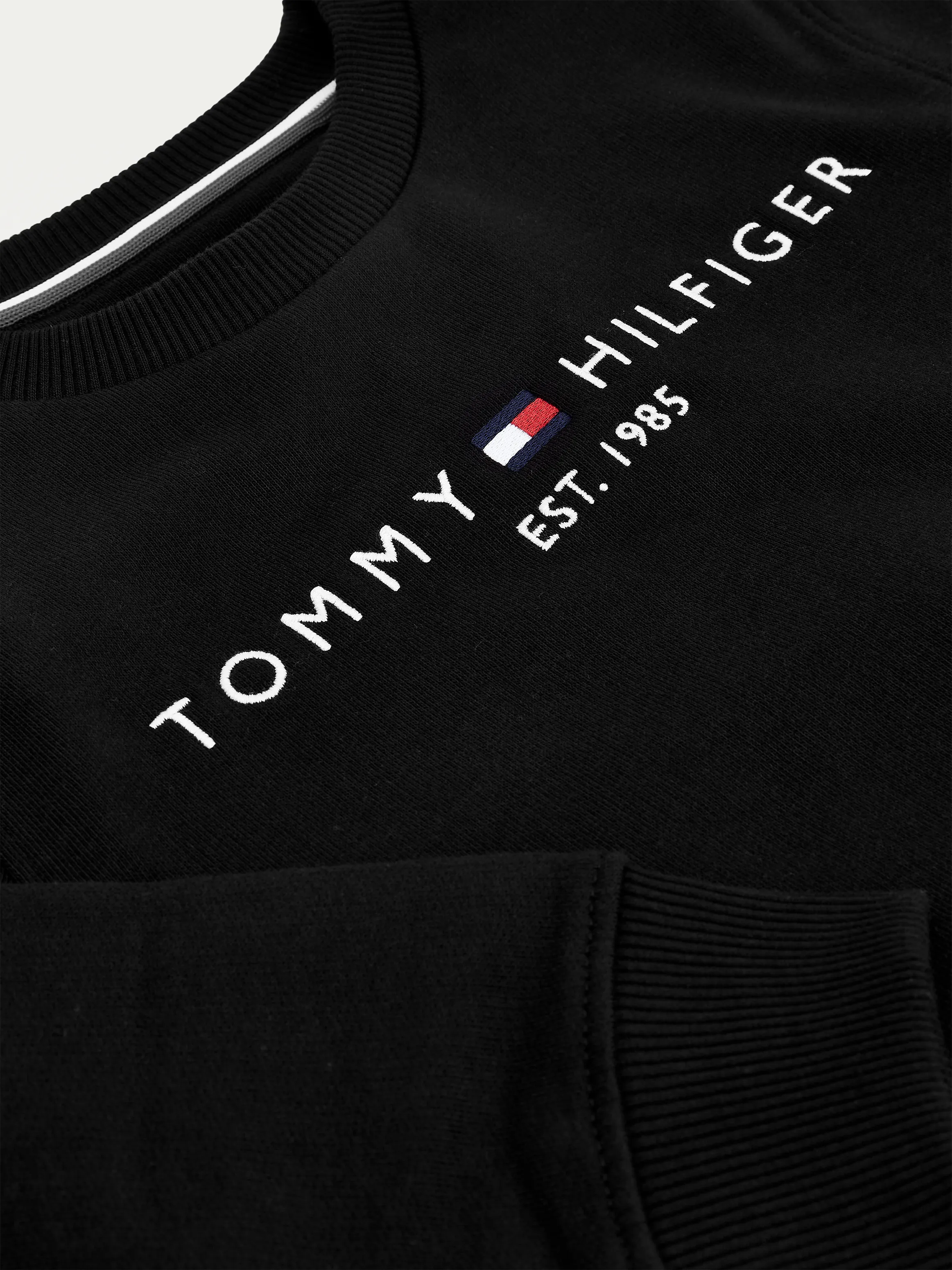 Kids Unisex 3-7 Essential Sweatshirt | Sweatshirts & Hoodies| Tommy Hilfiger