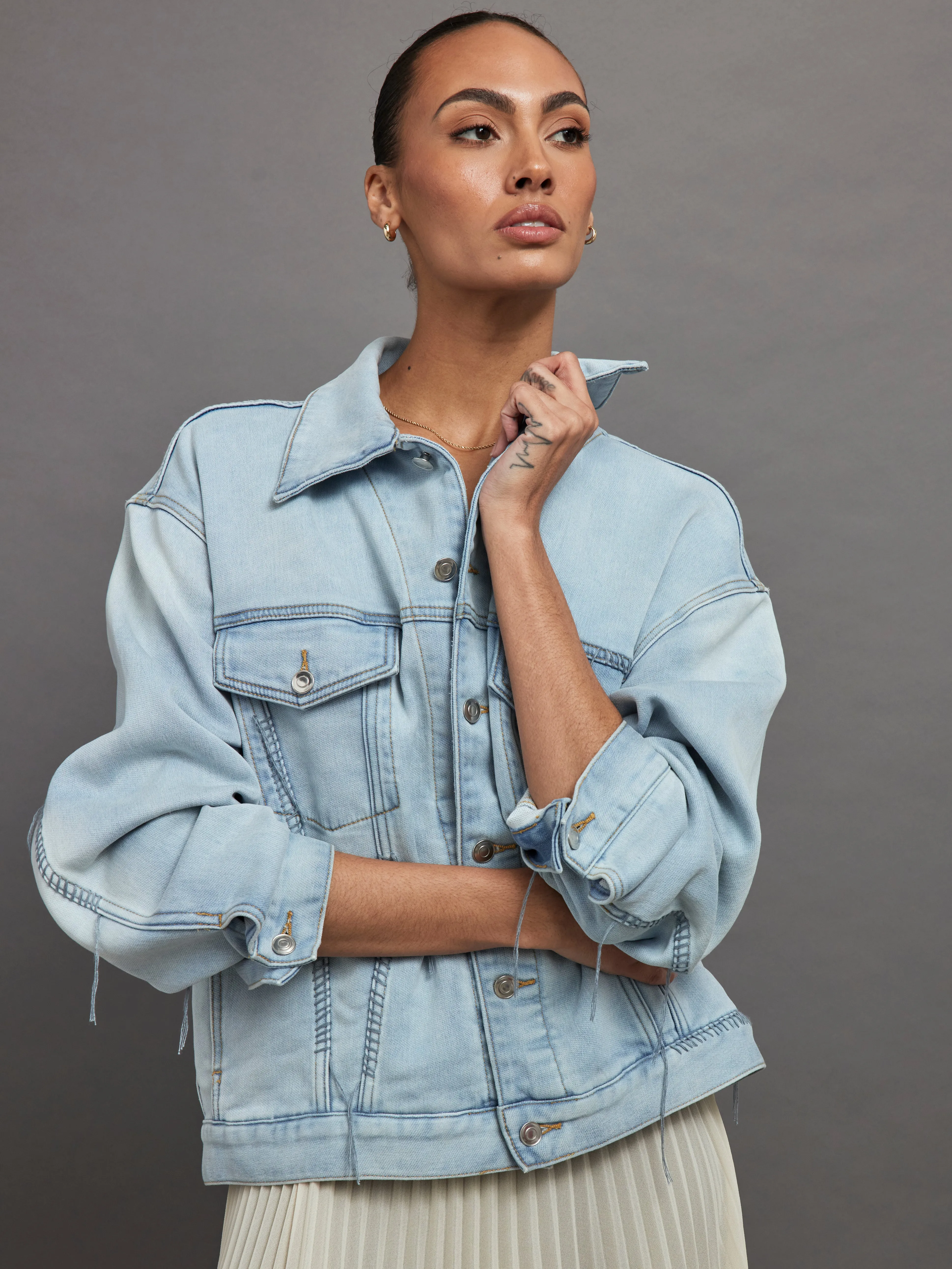 OVERSIZED DENIM JACKET - DENIM BLUE