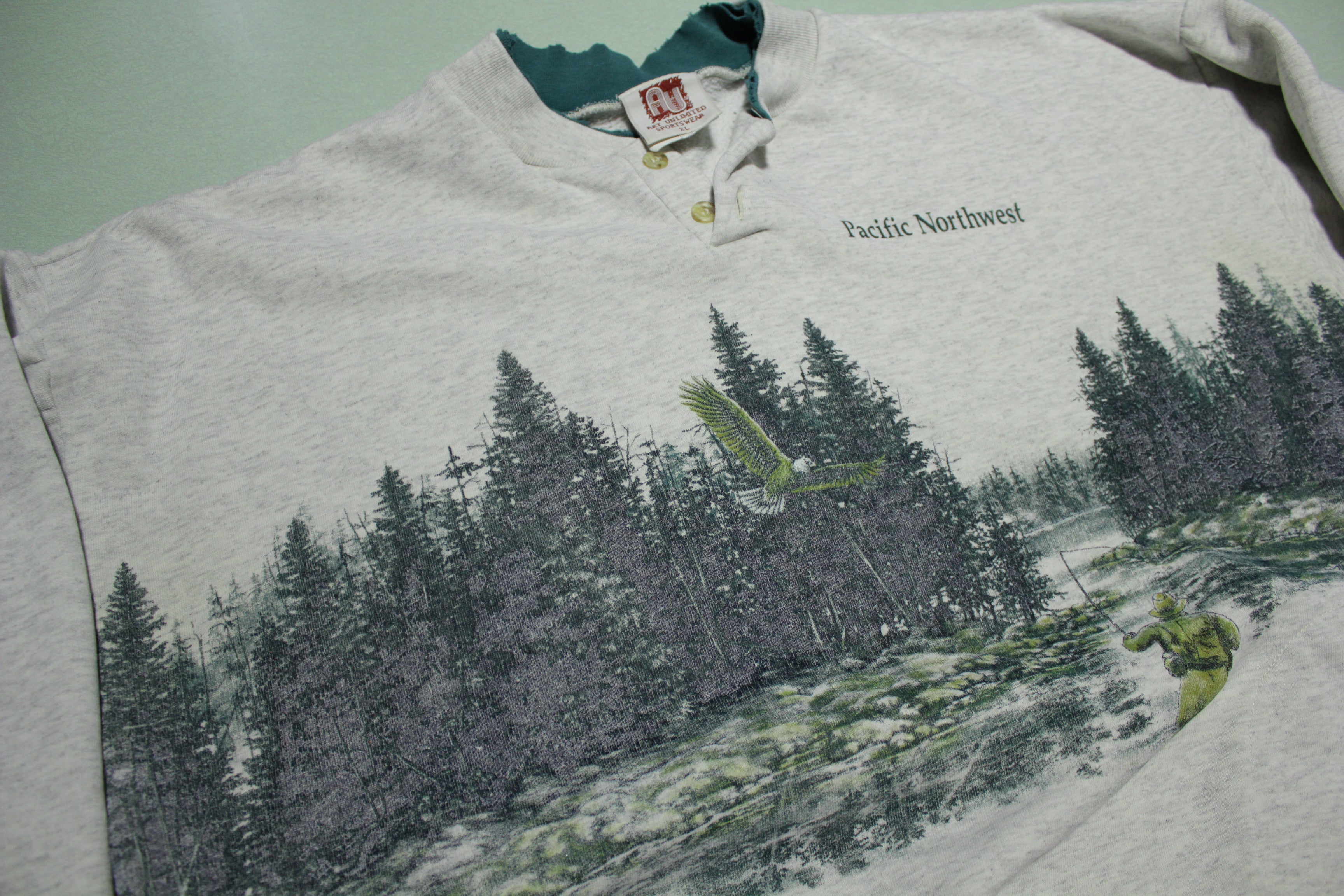 Pacific Northwest Art Unlimited Fly Fishing Vintage 90s Crewneck Pocket Sweatshirt