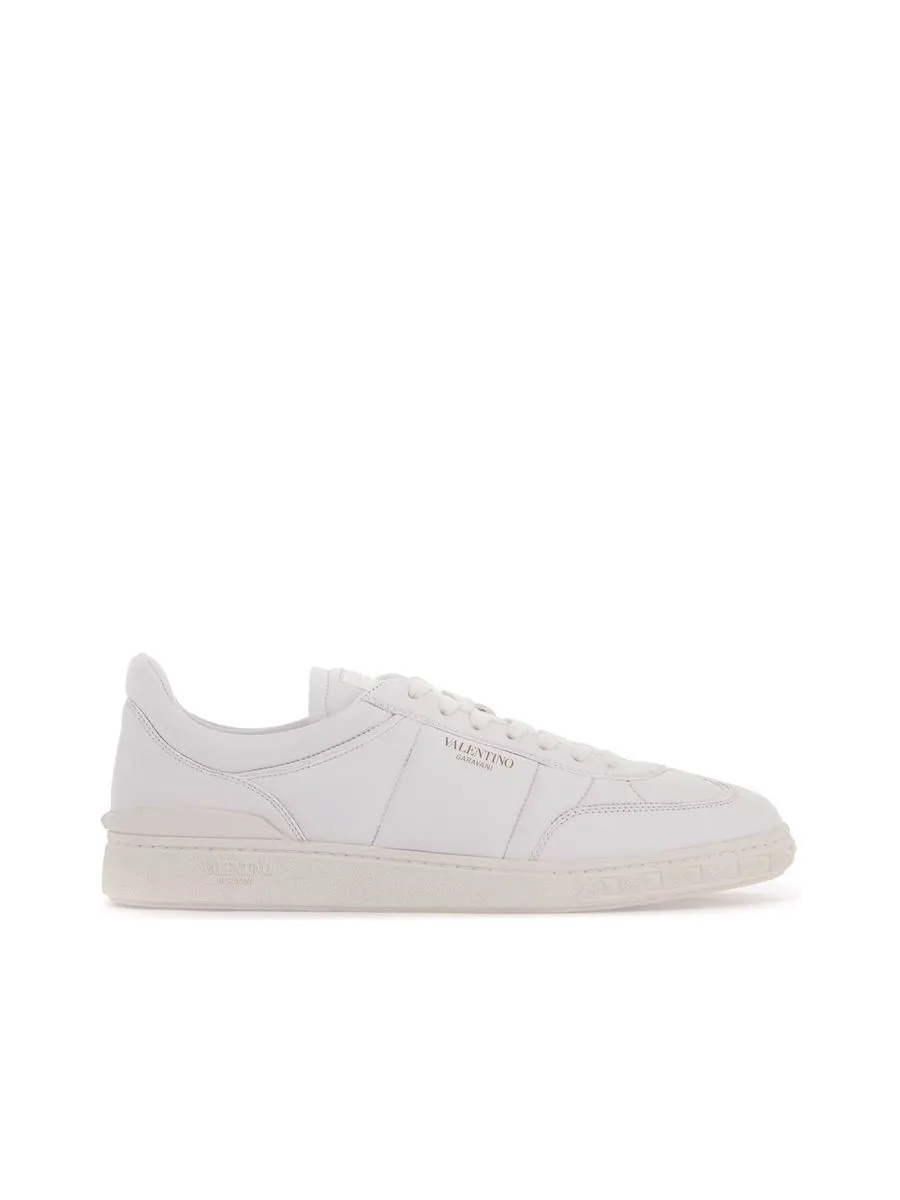 Upvillage Low Top Sneaker