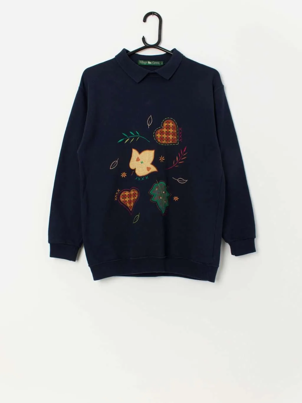 Vintage autumn collared sweatshirt with embroidered love hearts and leaves – Small