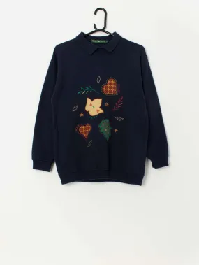 Vintage autumn collared sweatshirt with embroidered love hearts and leaves – Small