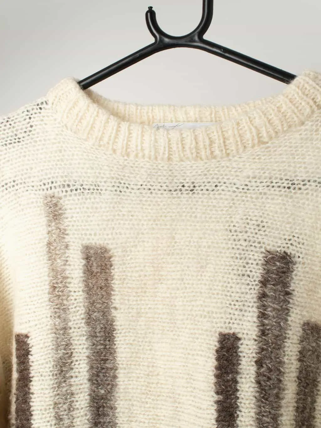 Vintage handknitted mohair jumper – Small