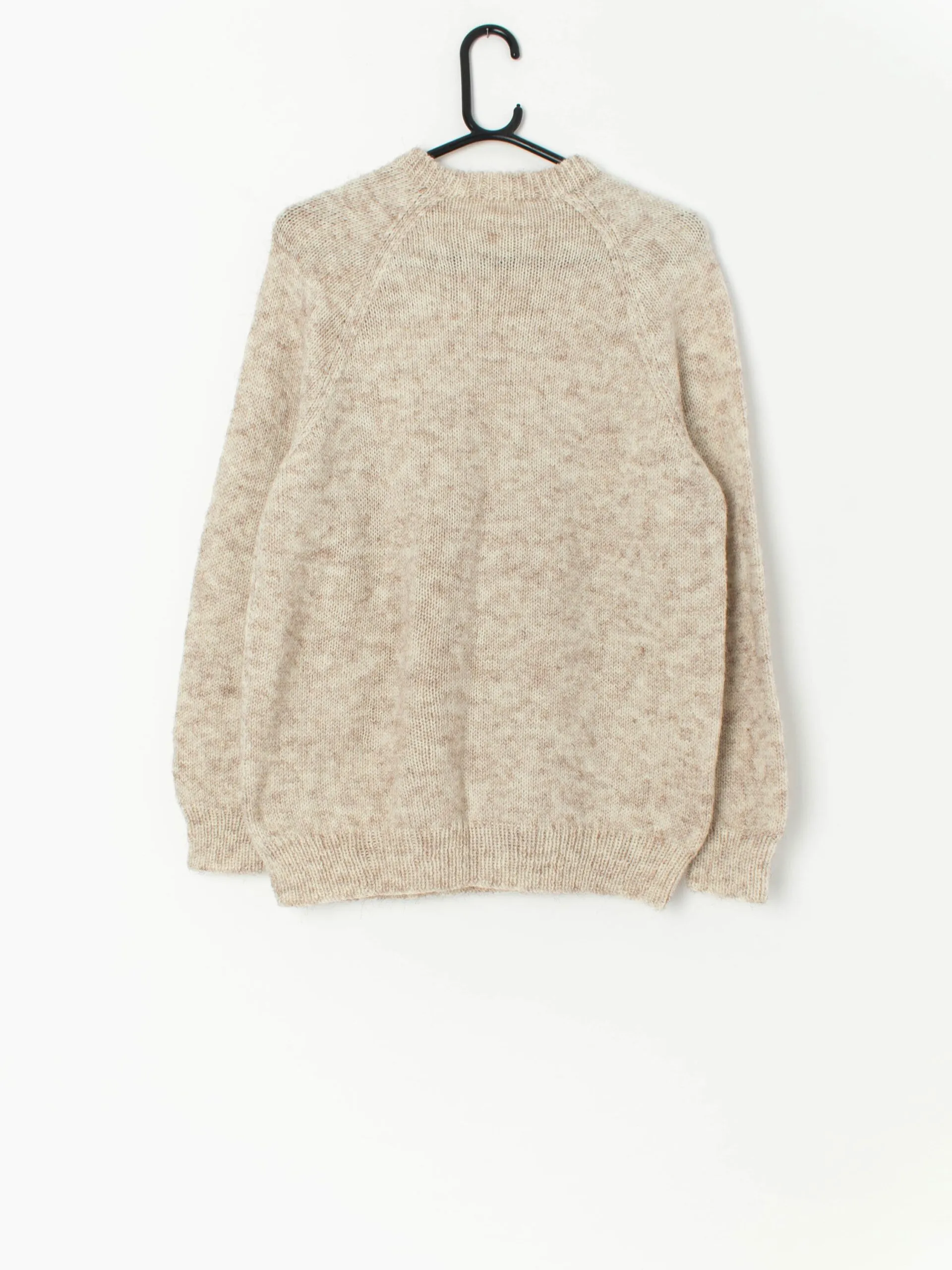 Vintage knitted jumper in soft beige with hints of red – Small / Medium