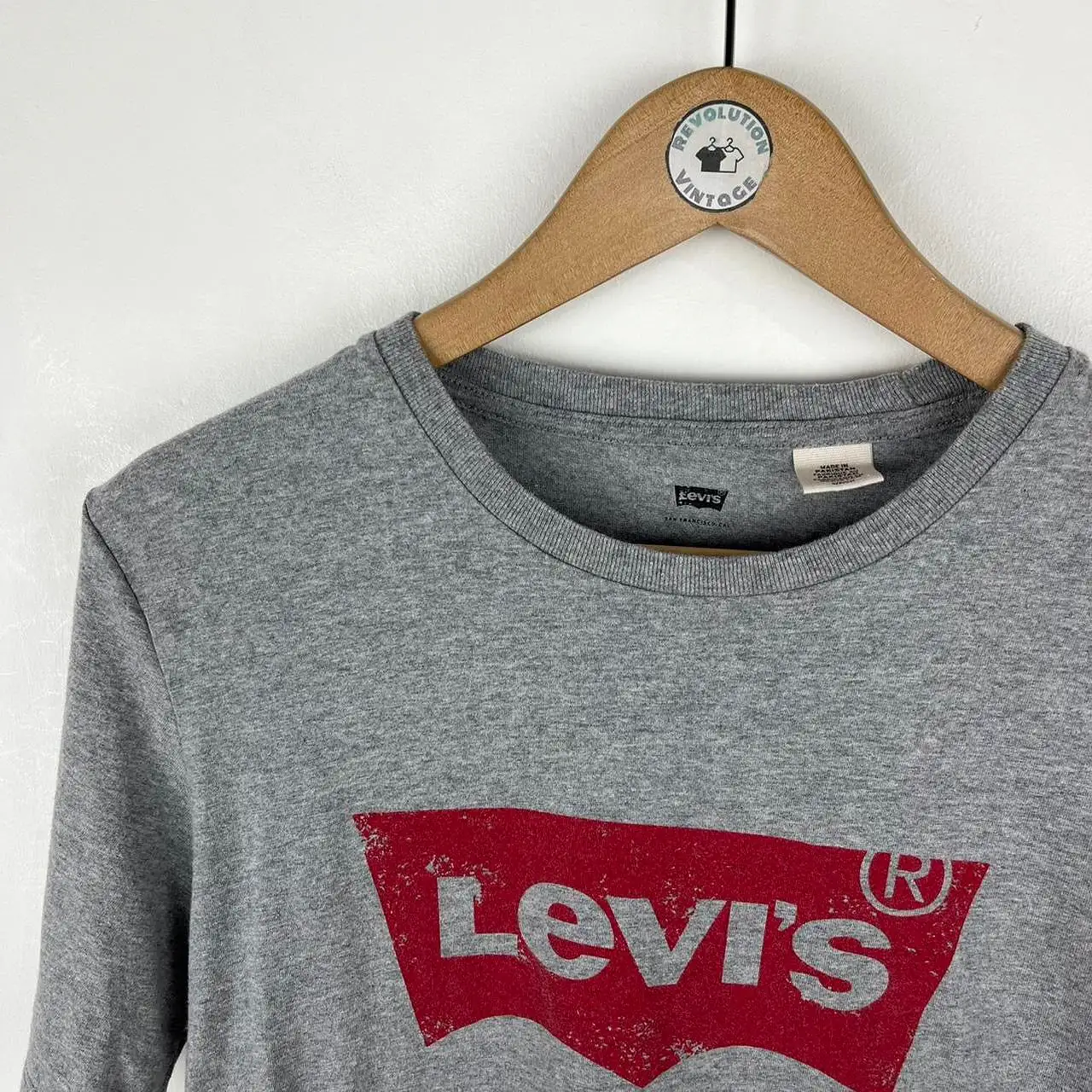 Vintage Levi’s T-Shirt (Small)